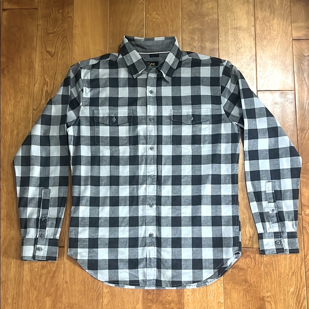 Lee Men's Black and White Buffalo Plaid Checkered Shirt Size Medium Casual